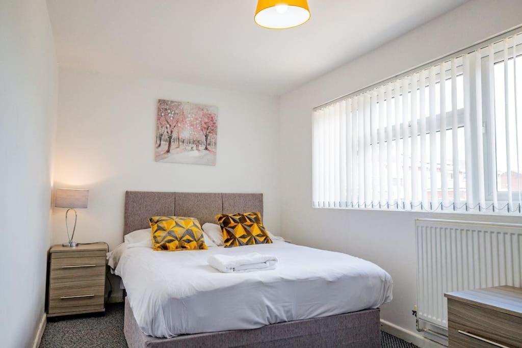 Holiday home Host & - Manfield Avenue *