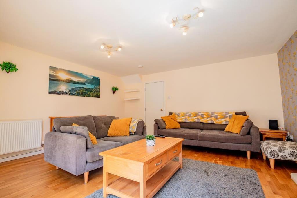 Holiday home Host & - Manfield Avenue *